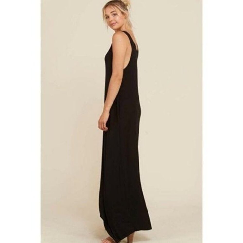 Annabelle Black Pocket Tank Maxi Dress - Picture 3 of 4